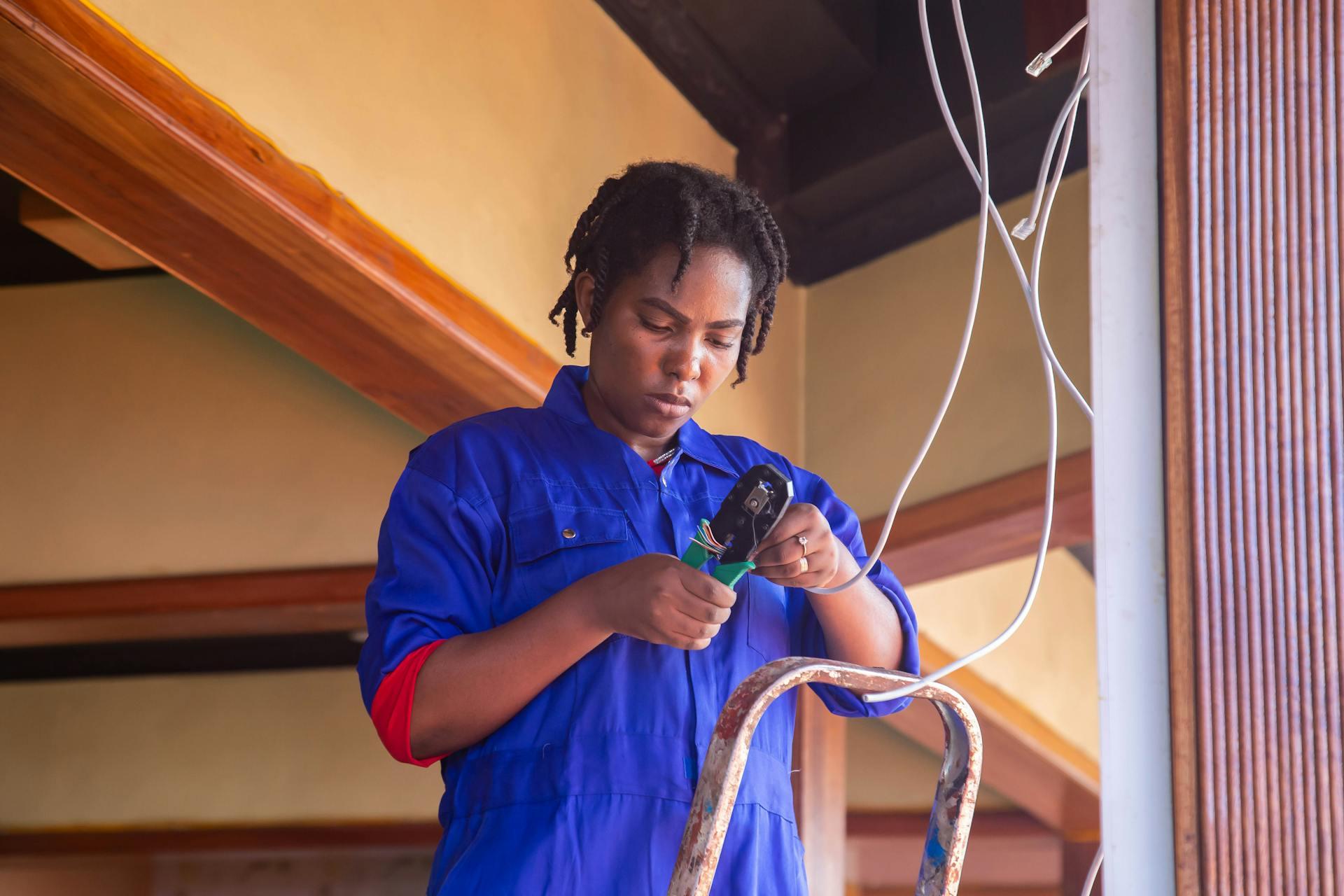 Fundi Plus technician at work